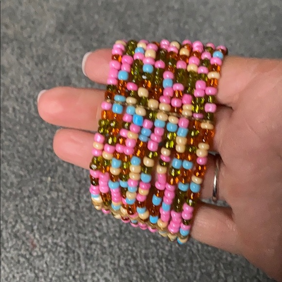 Beaded bracelet - Picture 2 of 5